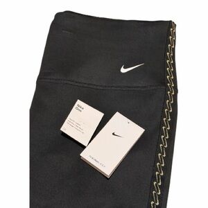 NIKE ONE Therma-FIT Leggings 🔥